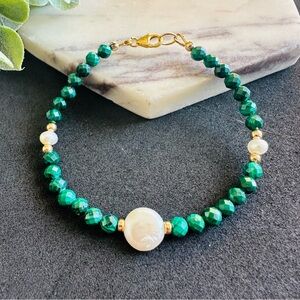 Malachite and Pearl Beaded Bracelet Natural Gemstone 14k Gold Jewelry